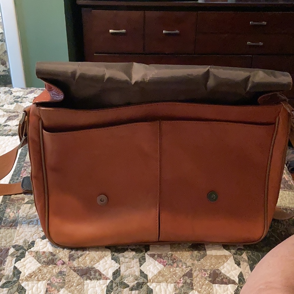Case with strap - Picture 2 of 2